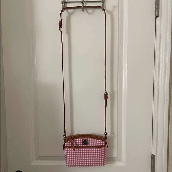 Dooney & Bourke Pink Gingham Crossbody Purse πΈ Perfect Condition! - Picture 2 of 7
